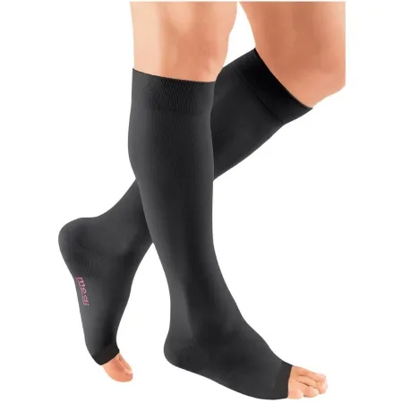 Mediusa - mediven plus - 20156 - Compression Stocking Mediven Plus Knee High Size 6 Black Open Toe
