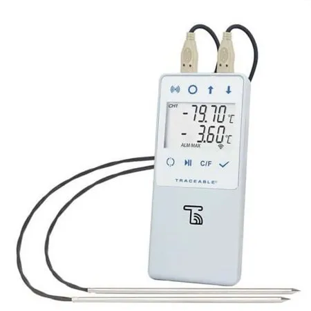 Cole-Parmer Inst. - TraceableLIVE - 18000-28 - Ultra-Low Temperature Data Logger with Alarm TraceableLIVE Fahrenheit / Celsius -130° to +221°F (-90° to +105°C) 2 Stainless Steel Probes Multiple Mounting Options Battery Operated