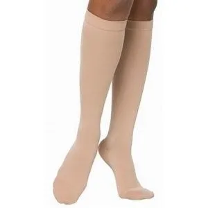Carolon - From: 81005022 To: 81007122 - Multi Layer Sheer Ulcer Compression System(30 40 Mmhg) Short, Closed Toe,Style: Below Knee