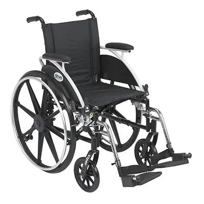 Drive Devilbiss Healthcare - From: 43-2203 To: 43-3169 - Drive Viper Wheelchair With Flip Back Removable Armsdesk Armsswing Away Footrests
