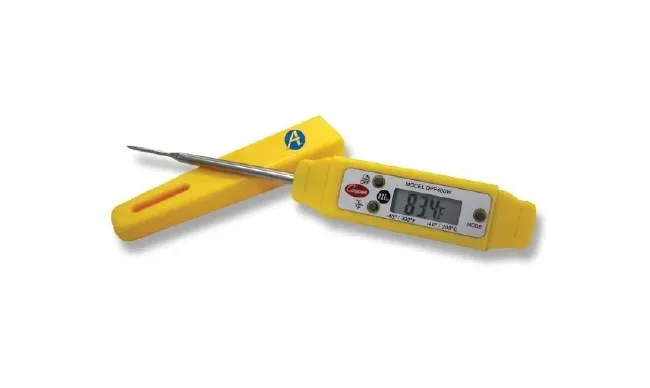 PANTek Technologies - Cooper Atkins - NC0167656 - Digital Laboratory Thermometer Cooper Atkins Fahrenheit / Celsius -40° To +392°f (-40° To +200°c) Stainless Steel Probe Handheld Battery Operated